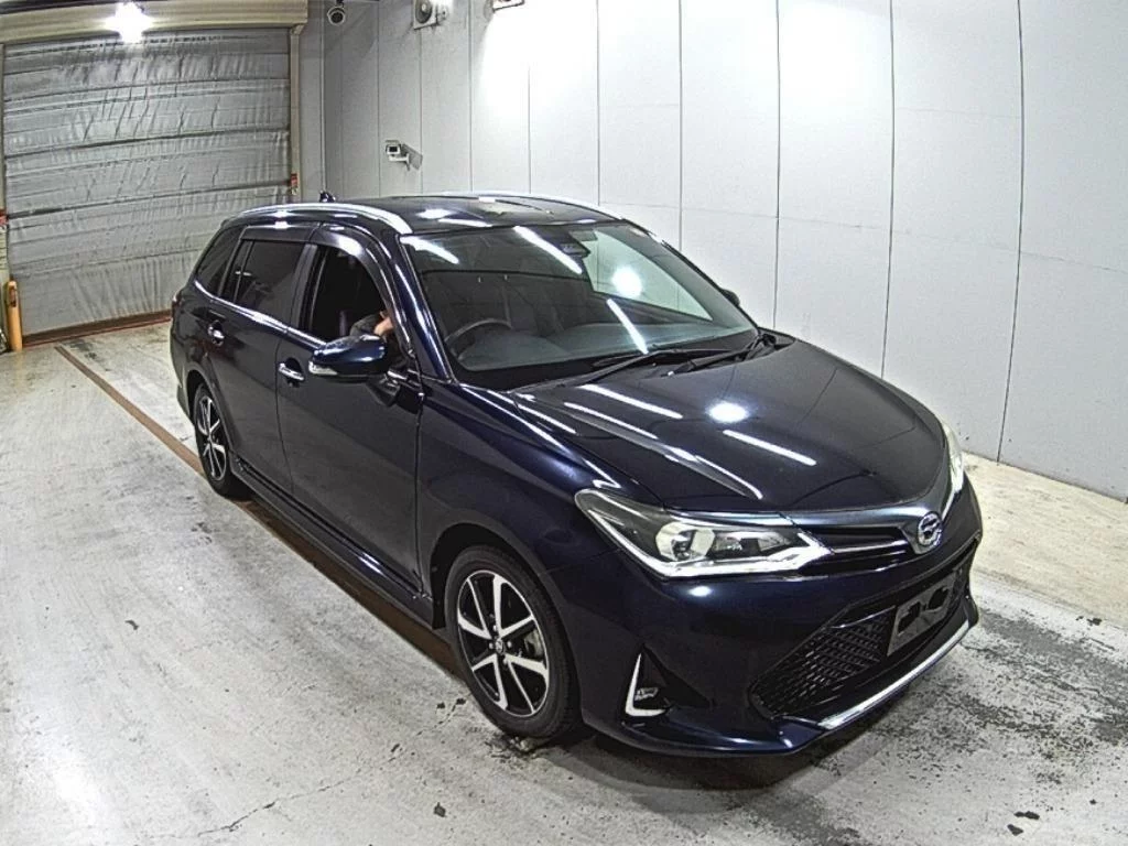 Toyota Corolla Fielder NRE161G 2018